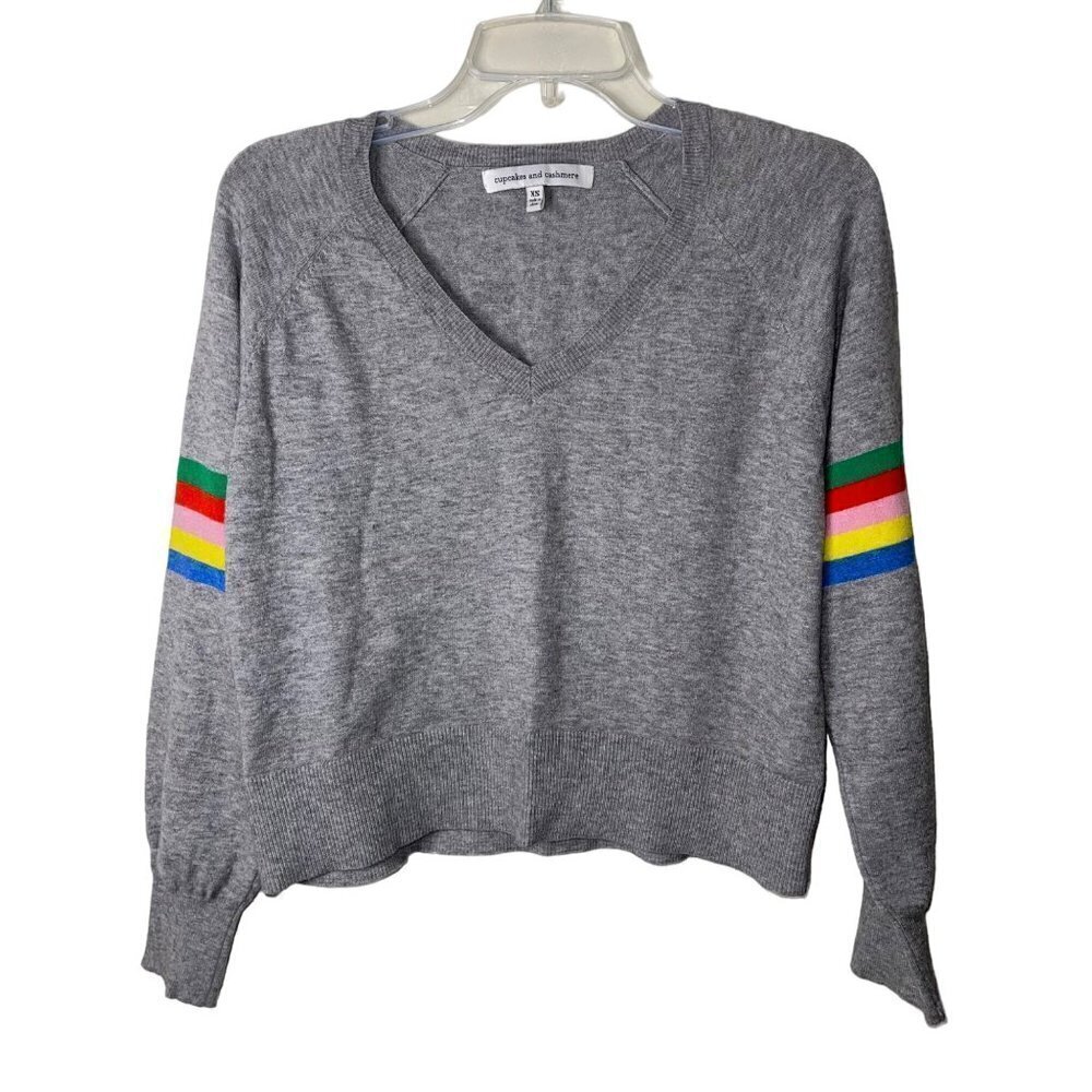 Cupcakes Cashmere Womens Sweater Size XS Gray Hazel Rainbow Boxy V Neck